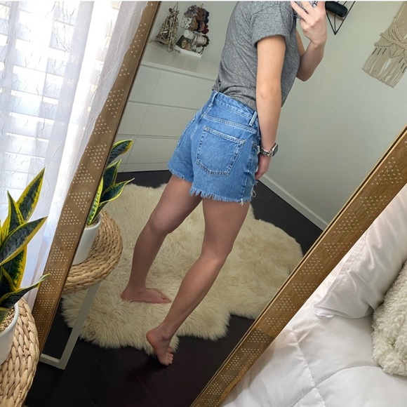 Topshop Ashley Ripped Boyfriend Button Up High Waisted Blue Shorts Holes Raw Hem - Picture 14 of 15